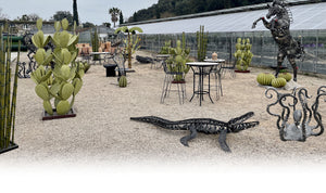 Venez découvrir notre boutique de décoration Bazar du Monde Vous trouverez une collection de décoration de jardin comme nos cactus en métal et nos sculptures d’animaux en fer forgé comme nos statues de cheval en metal, taureau, ...