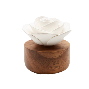 diffuseur de parfum avec fleur en porcelaine