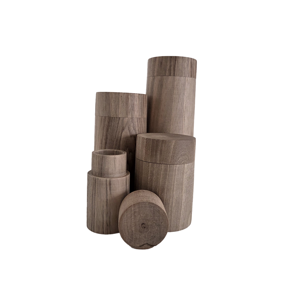 contant a épices en bois de noyer, ideal decoration de table, decoration cuisine, top chef, pots a epices