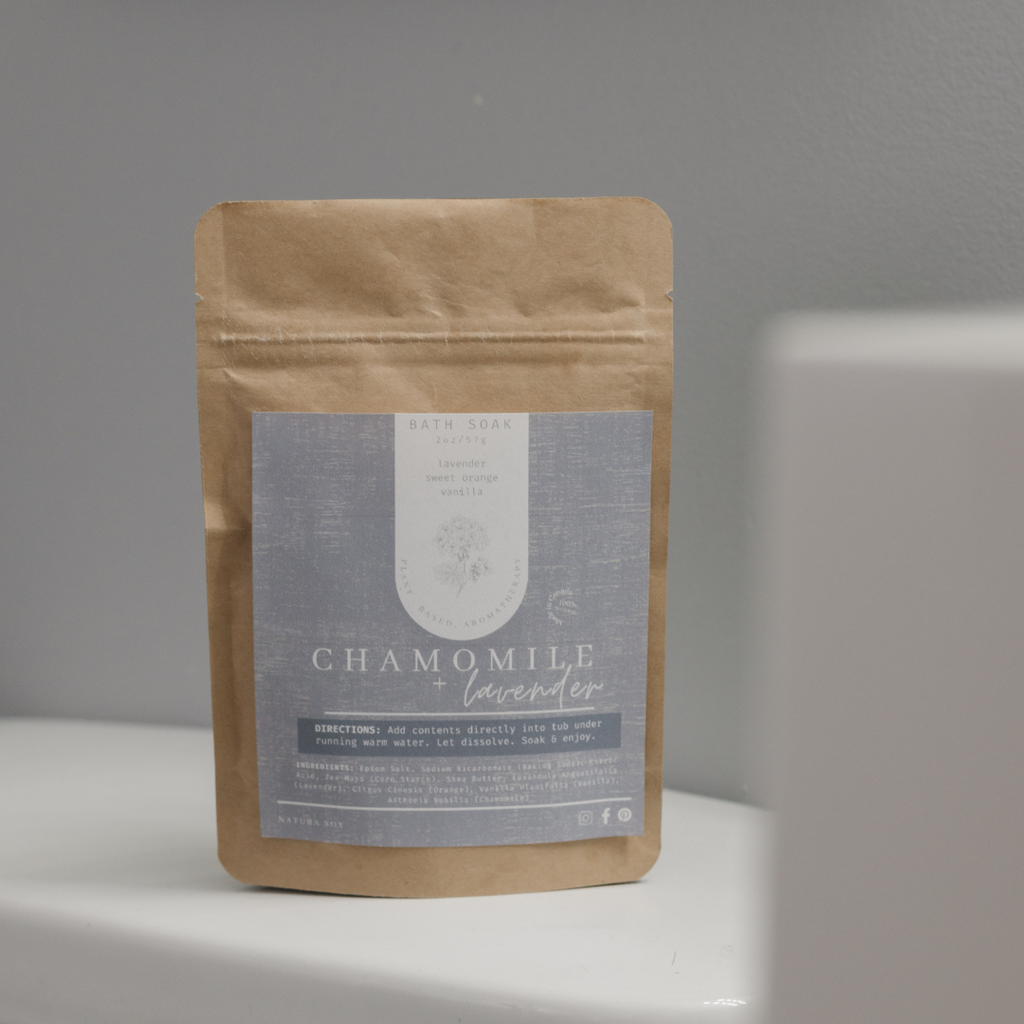 envie d'une parenthèse enchantée ? 
C'est possible, grâce a nos sels de bains Lavande et Camomille ! Une vrai experience de spa a domicile.