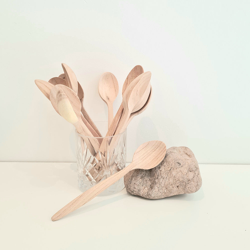 Lot de 4 Cuillères à dessert en bois