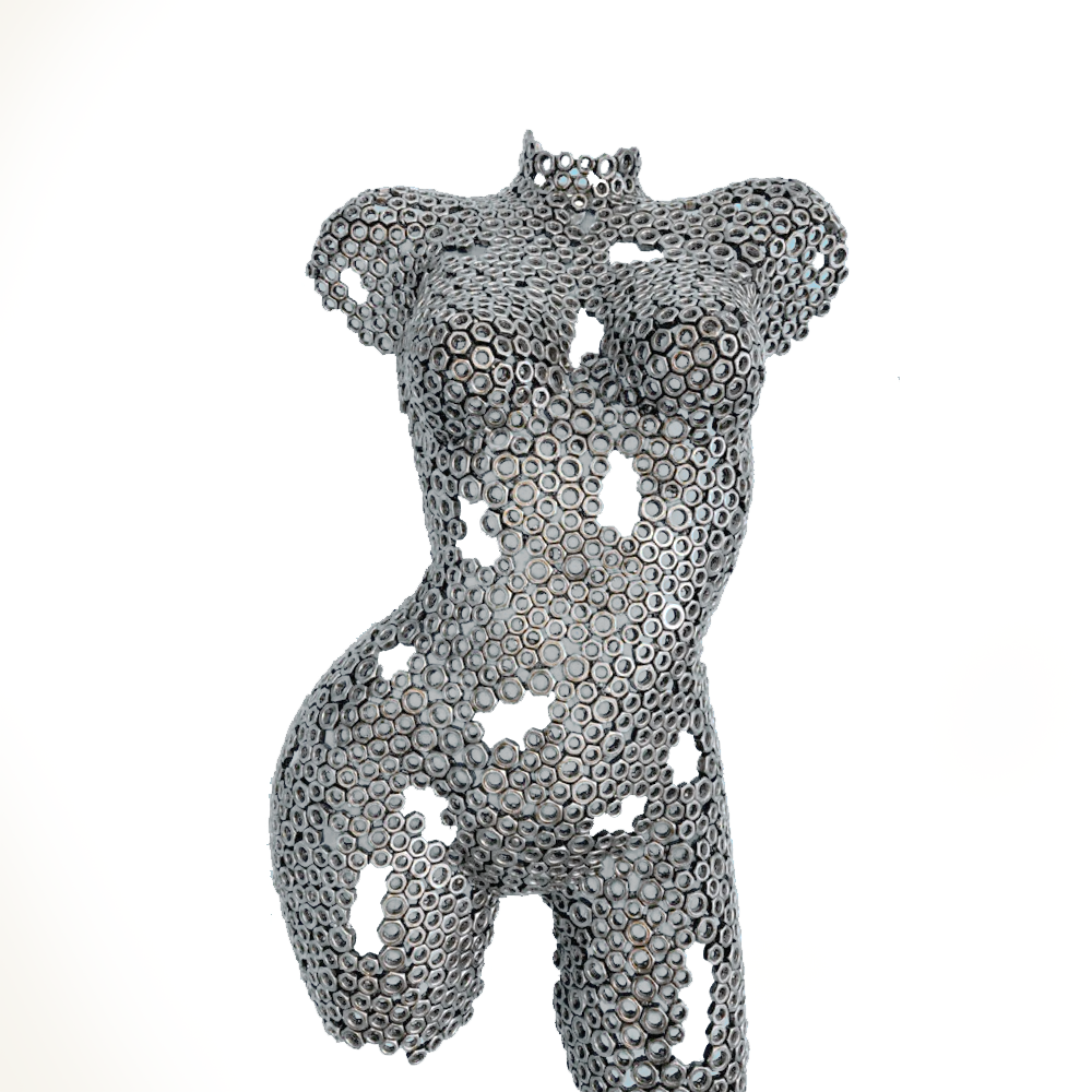statue d'un buste de femme metal en fer forgé. sculpture femme mannequin metal boulon.