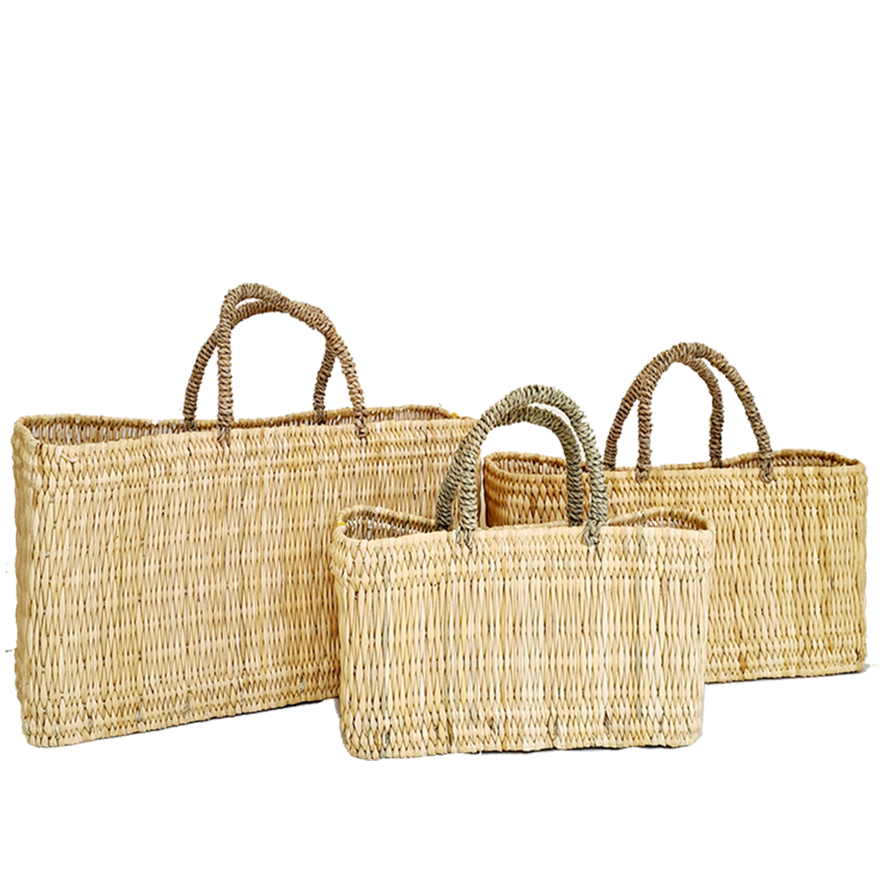 PANIER DE MARCHÉ AVEC ANSE EN FIBRE NATUREL EN OSIER. Ce sac en osier est a porté main. Fabrication artisanale avec des matières écologiques et naturelles en Osier. 100% Vegan 