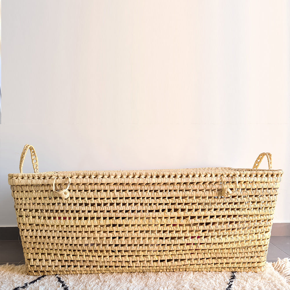 Malle de rangement XXL, ideal pour tout vos objets du quotidiens. Avec ce coffre de rangement vous ne manquerez plus de place pour ranger toutes vos affaires 