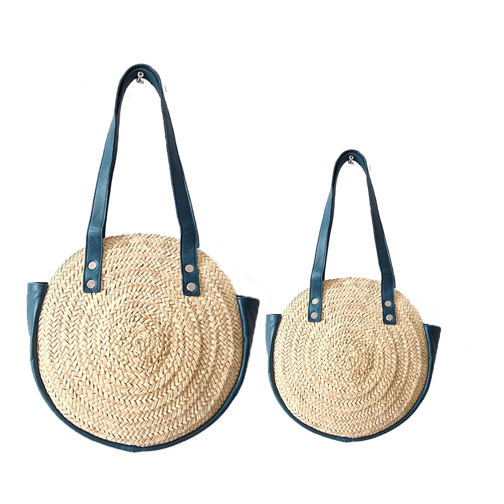 Sac en Palme et cuir d'agneau de couleurs bleu canard. doubler en tissus, véritable sac a main haut de gamme